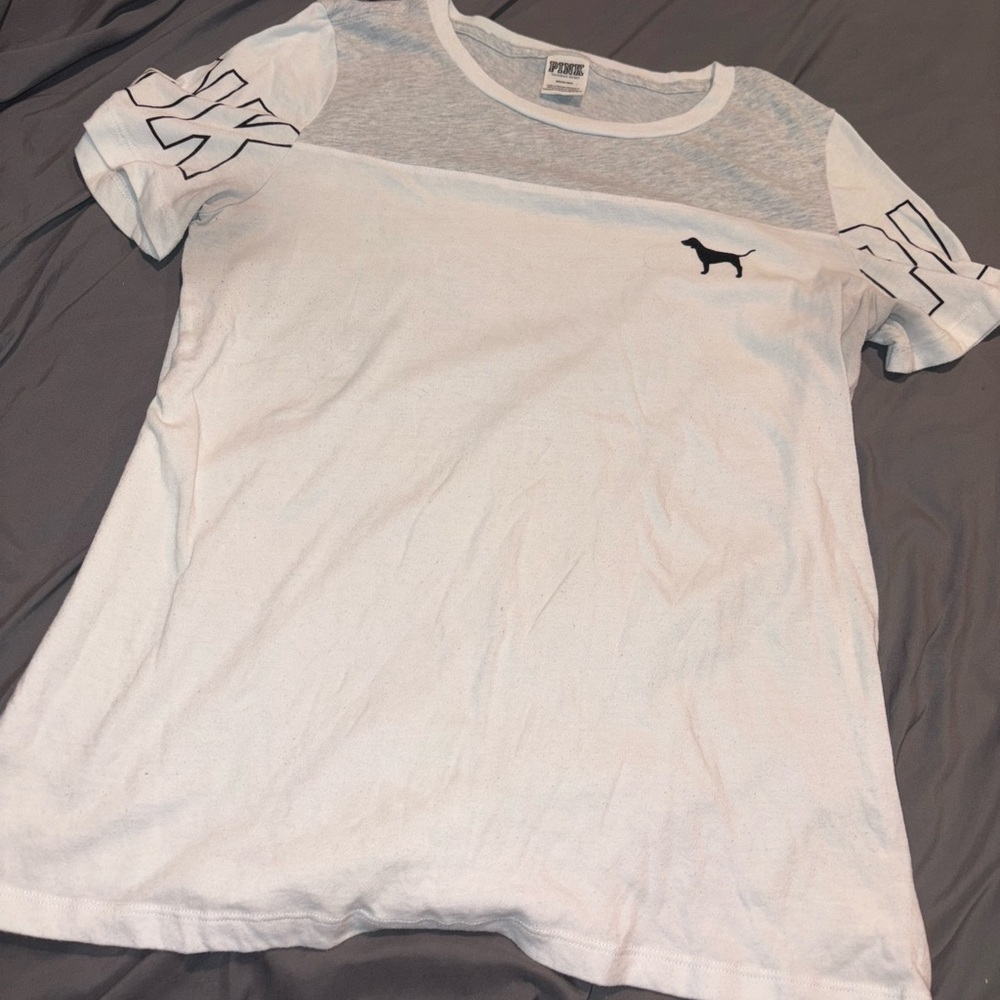 2 Victoria’s Secret PINK T-Shirts, One Medium & 1 Large - Picture 2 of 13